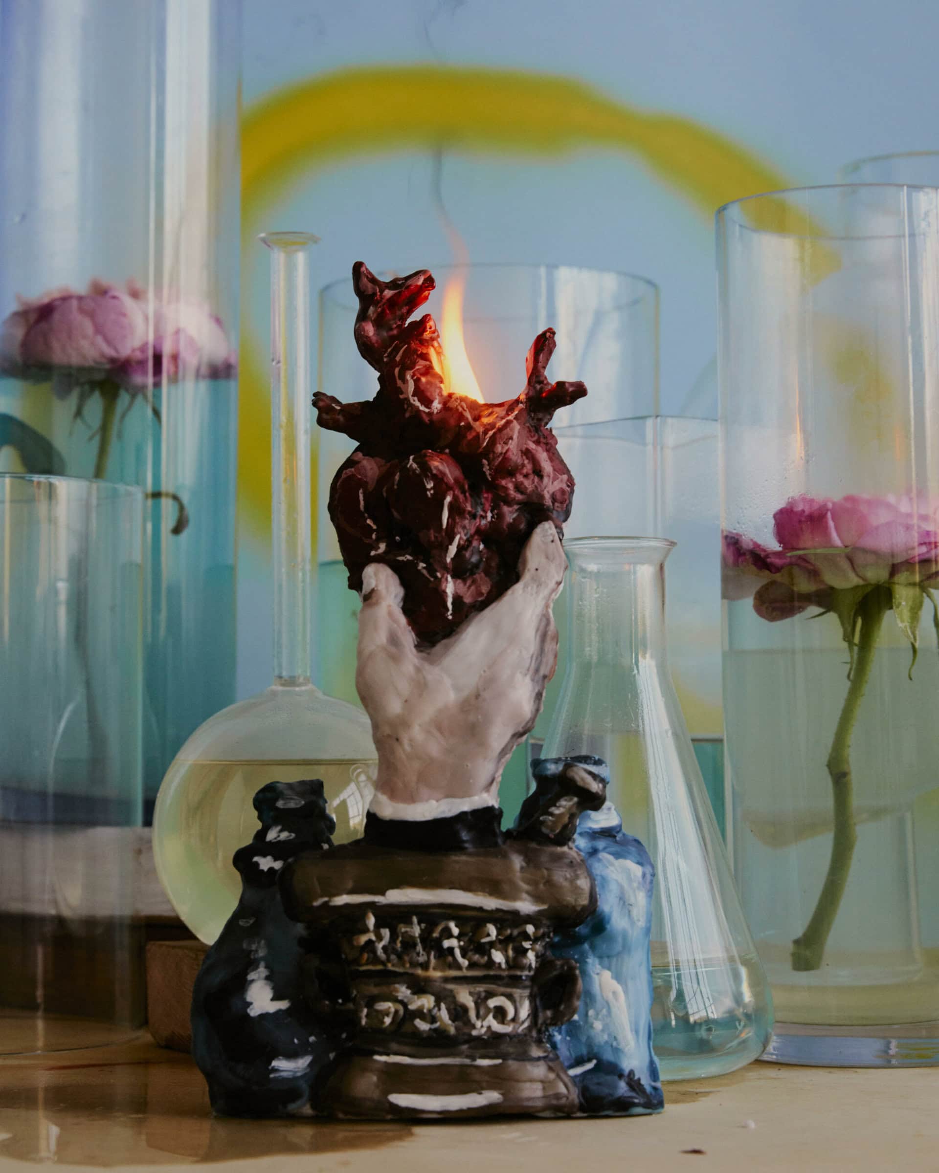 A candle by Janie Korn depicts the embalming of William the Silent, Prince of Orange, after his assassination in 1584, which would have smelled fresh, sweet and slightly medicinal, in New York, Oct. 21 2020. When the Prince of Orange was killed in 1584, his court physician rushed to embalm his body the same day, to preserve it for eight to 10 years. The reconstructed smell is fresh, sweet, pleasant and slightly medicinal. (Erik Tanner/The New York Times)