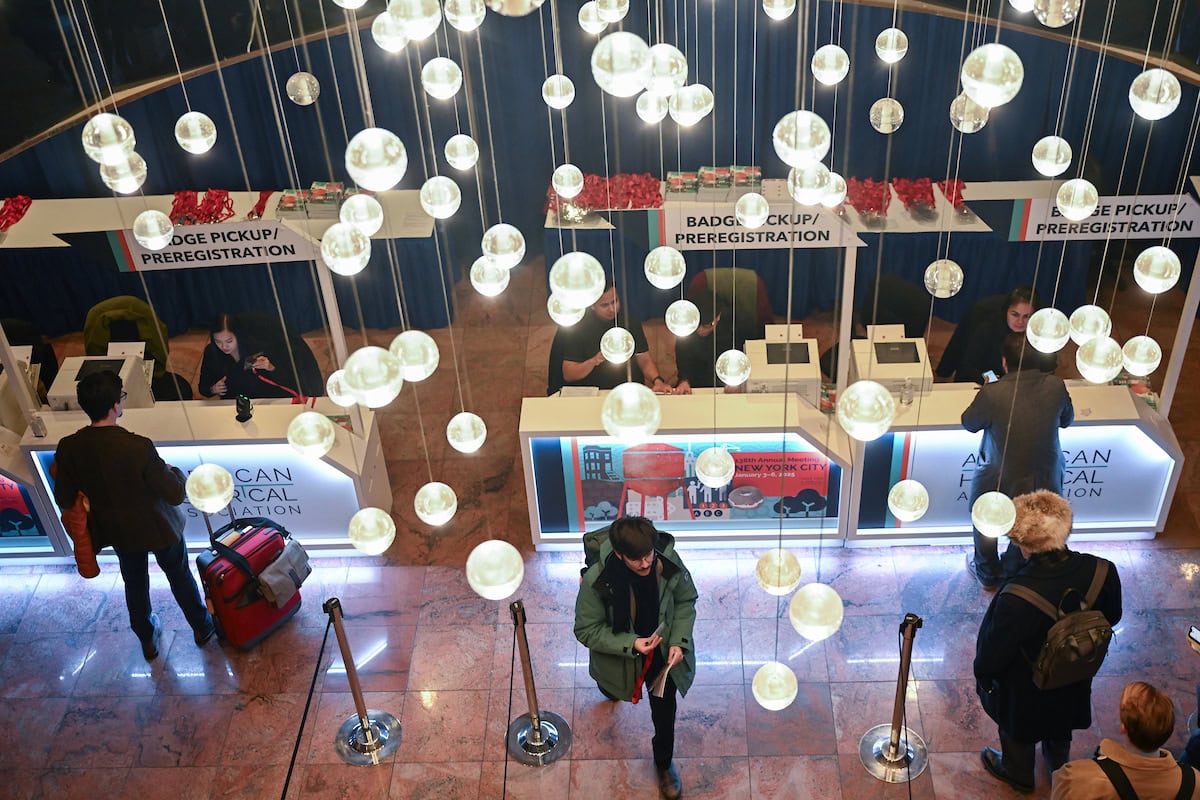 Registration and Hallways